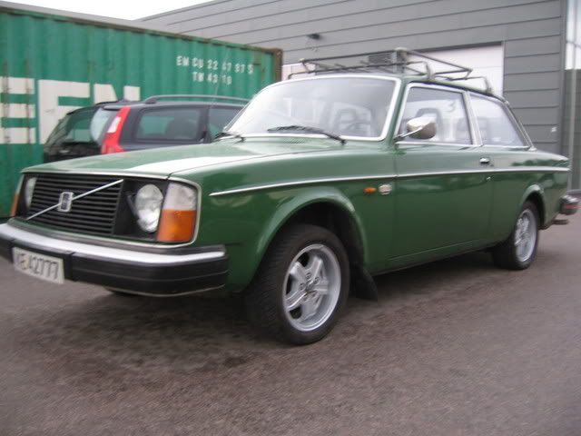 Volvo242-18.jpg