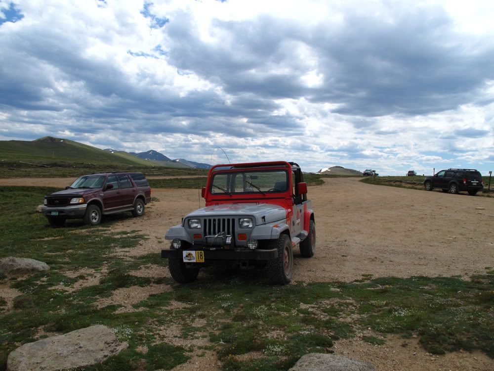 http://i167.photobucket.com/albums/u134/Boomerjinks/Jurassic%20Park%20Jeep/1IMG_0656.jpg