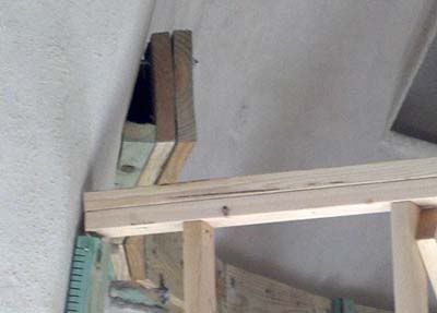 Ring Beam Support, Support for the second floor