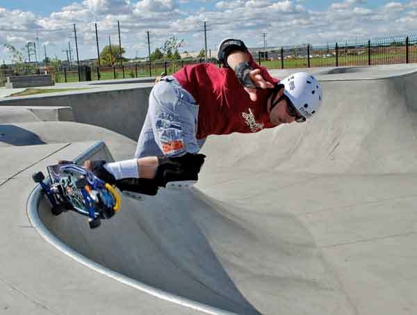 Tanzanite Skate Park flow bowl