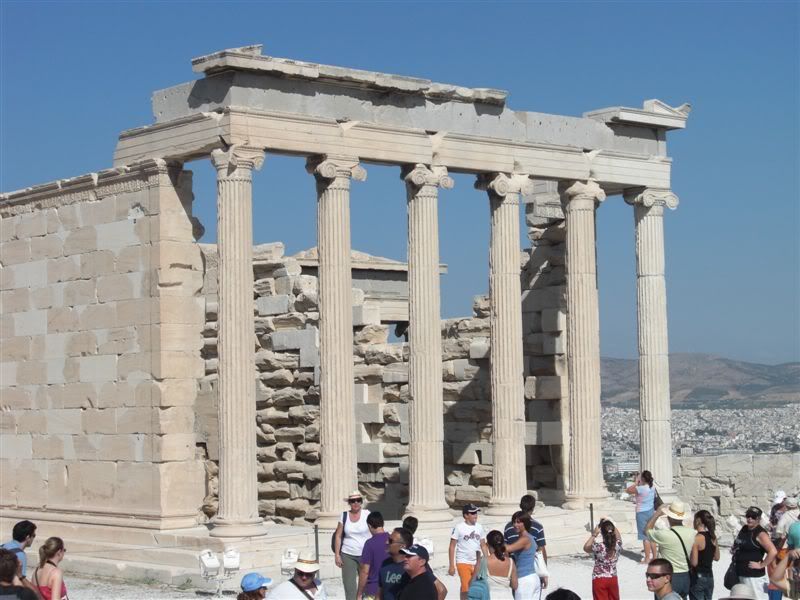 http://i167.photobucket.com/albums/u138/716prooo/Greece030.jpg