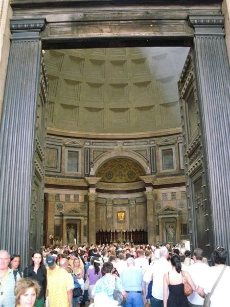 http://i167.photobucket.com/albums/u138/716prooo/Italy178.jpg