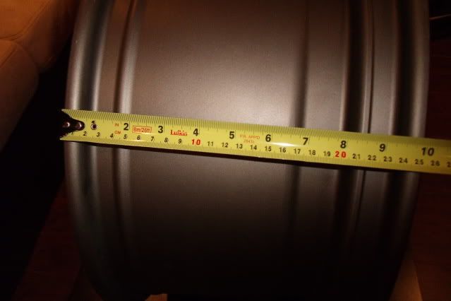 http://i167.photobucket.com/albums/u139/medhatskibum/5Zigen%20Wheels/DSCF2055.jpg