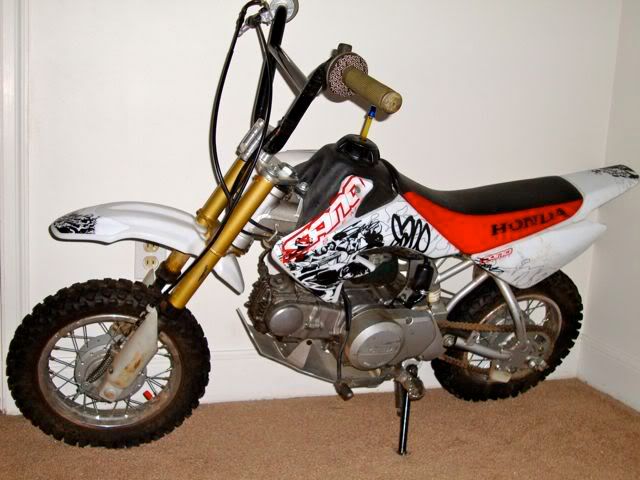 http://i167.photobucket.com/albums/u147/reckone518/Bikes/DSC00097.jpg