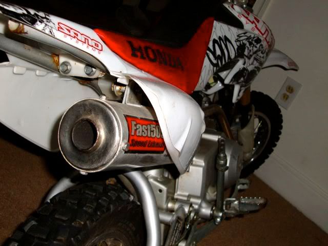 http://i167.photobucket.com/albums/u147/reckone518/Bikes/DSC00101.jpg
