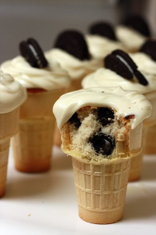 Cookies & Cream Ice Cream Cone