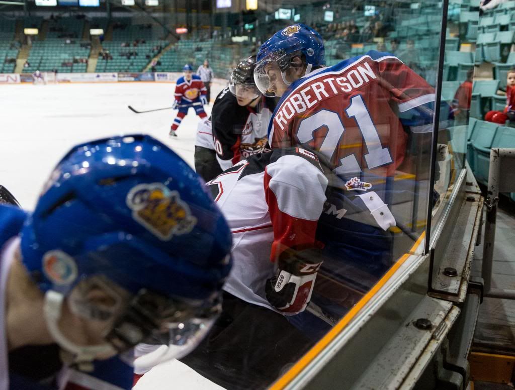 IMAGE: http://i167.photobucket.com/albums/u152/the_flying_moose/IMG_0501_zpsc06620cc.jpg