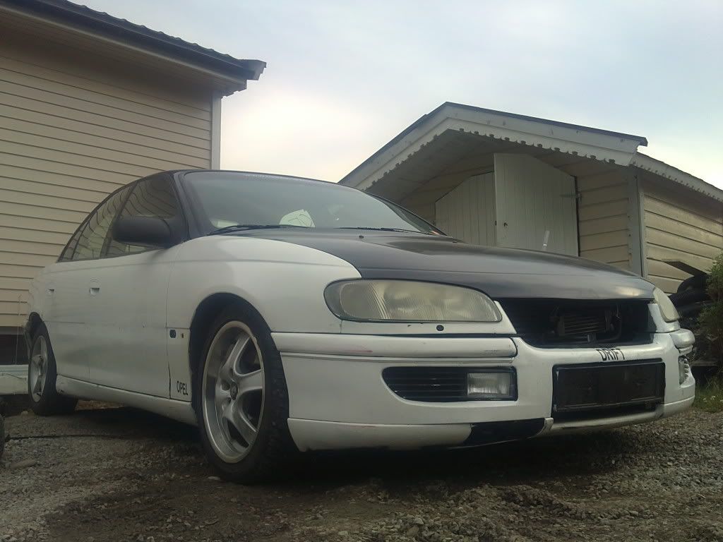 http://i167.photobucket.com/albums/u159/rsvectra/03072010087.jpg