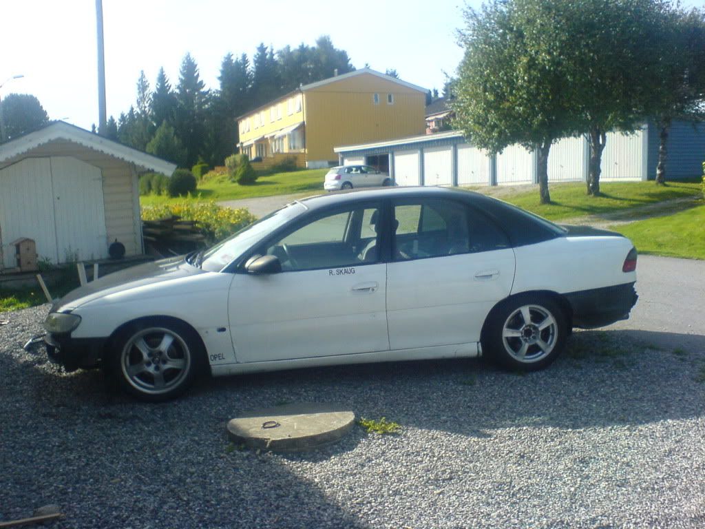 http://i167.photobucket.com/albums/u159/rsvectra/DSC00391.jpg