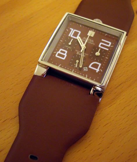 6.11 square watches