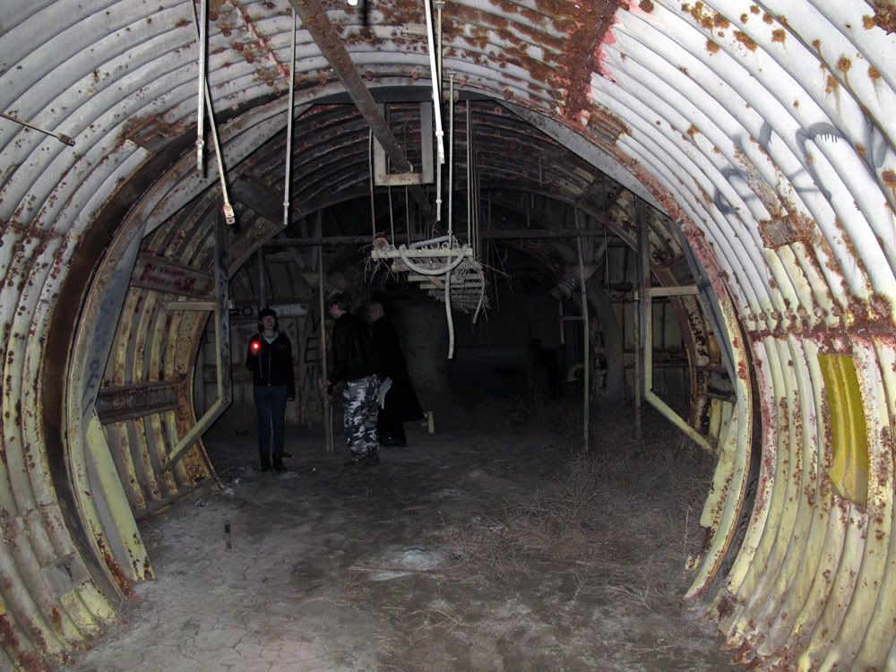 https://i167.photobucket.com/albums/u134/Boomerjinks/urbex/silo14.jpg